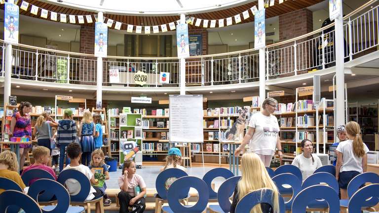 Zeitungsartikel in der Kreiszeitung Rotenburg über ROBI Sommerleseclub 2025